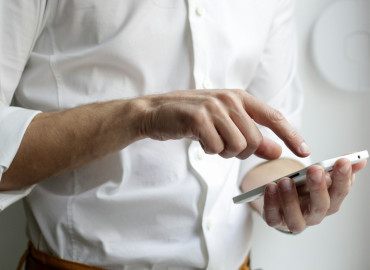 что делать, если коллекторы звонят на работу и угрожают - фото - 1